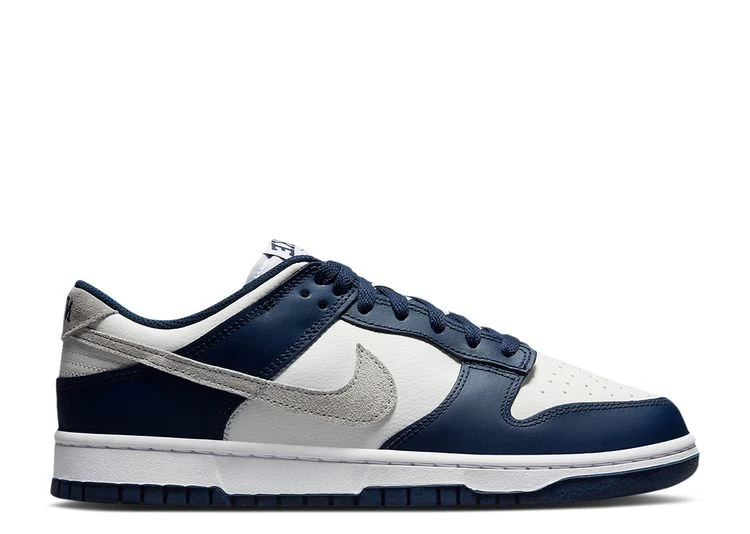 Nike Dunk Low 'Midnight Navy Smoke Grey' 3 Nike Dunk Low 'Midnight Navy Smoke Grey'