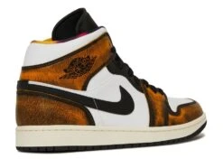 Air Jordan 1 Mid SE 'Wear-Away - Taxi' -Street Sneaker Shop 3 105