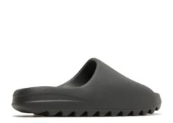 ADIDAS Yeezy Slides 'Onyx' -Street Sneaker Shop 3 192