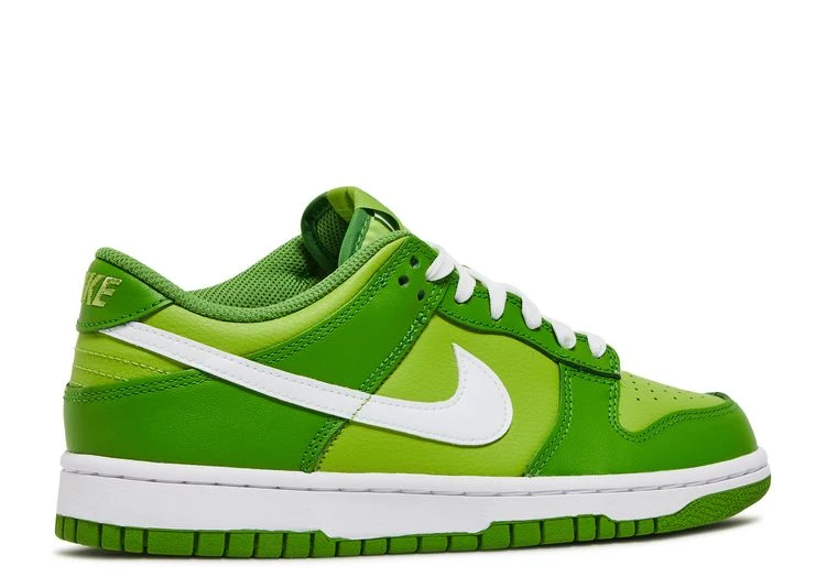 Nike Dunk Low GS 'Dark Chlorophyll' 5 Nike Dunk Low GS 'Dark Chlorophyll' - Image 3