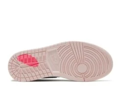 Wmns Air Jordan 1 Retro High OG SE 'Bubble Gum' -Street Sneaker Shop 4 146