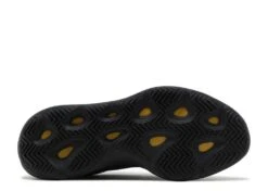 ADIDAS Yeezy 700 V3 'Dark Glow' -Street Sneaker Shop 4 185