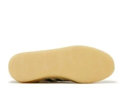 ADIDAS Ronnie Fieg X Clarks X 8th Street Samba 'Chalk White' -Street Sneaker Shop 4 195