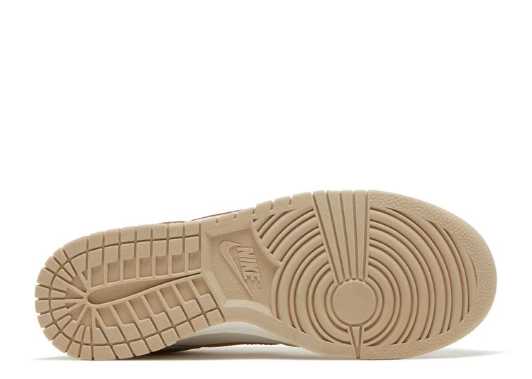 Nike Wmns Dunk Low 'Gold Swoosh' 6 Nike Wmns Dunk Low 'Gold Swoosh' - Image 4