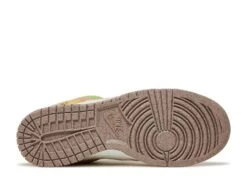Nike Wmns Dunk Low SE 'Sun Club' -Street Sneaker Shop 5