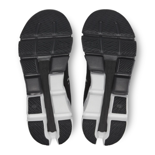 On Women’s Cloudflyer 4 (Black/White) 8 On Women’s Cloudflyer 4 (Black/White) - Image 6