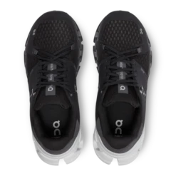 On Women’s Cloudflyer 4 (Black/White) 11 On Women’s Cloudflyer 4 (Black/White) -Street Sneaker Shop 9734C859 A784 46A4 8EE1 C2C59DD84B4D