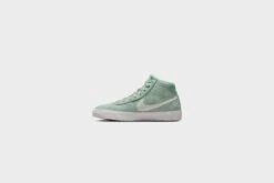 WMNS Nike SB Bruin Hi (Enamel Green/Summit White) -Street Sneaker Shop DR0126 3005