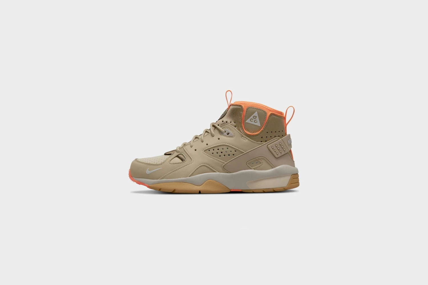 Nike ACG Air Mowabb (Limestone/Reflect Silver-Khaki) 3 Nike ACG Air Mowabb (Limestone/Reflect Silver-Khaki)