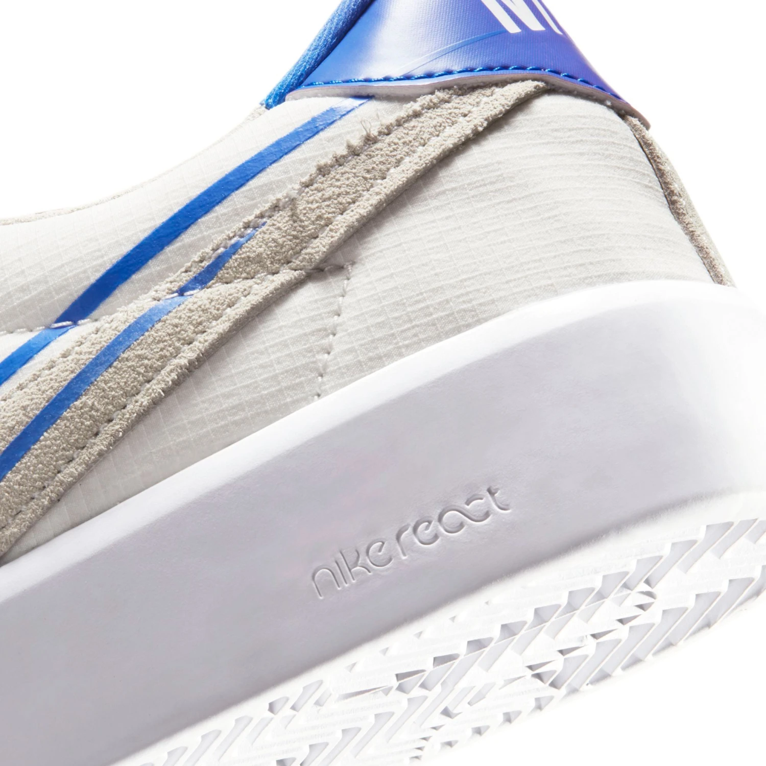 Nike SB Bruin React T (Summit White/Racer Blue) 10 Nike SB Bruin React T (Summit White/Racer Blue) - Image 8