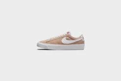 Nike SB Zoom Blazer Low Pro GT (Bio Beige/White-Gym Red-White)