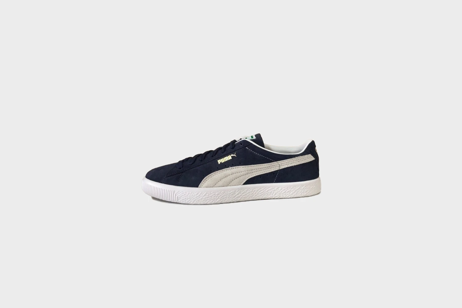 Puma Suede VTG (Peacoat-Puma White) 3 Puma Suede VTG (Peacoat-Puma White)