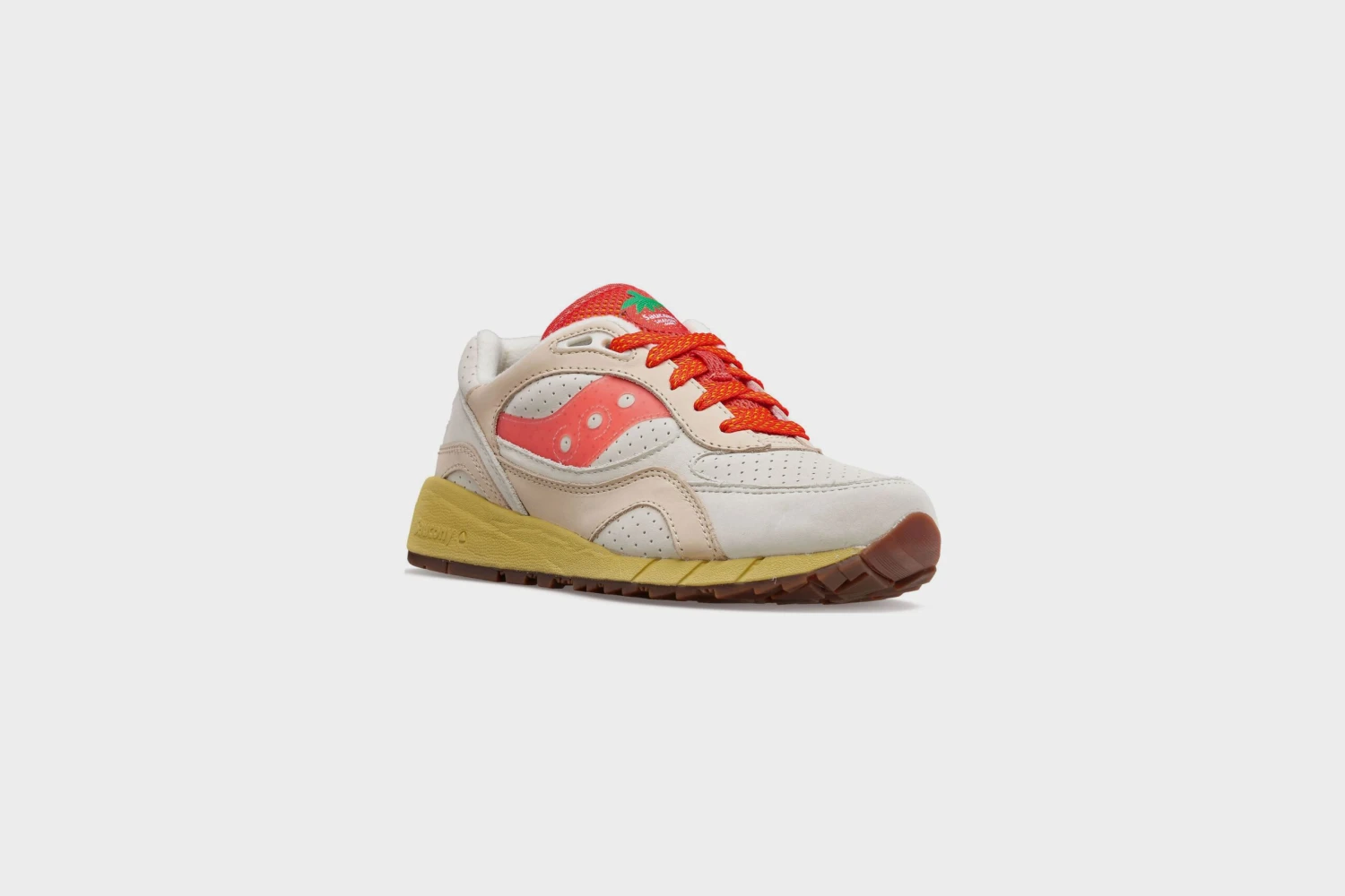 Saucony Shadow 6000 New York (Beige/Red) 4 Saucony Shadow 6000 New York (Beige/Red) - Image 2