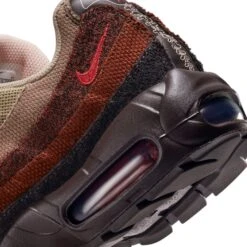 WMNS Nike Air Max 95 (Brown Basalt/University Red) 21 WMNS Nike Air Max 95 (Brown Basalt/University Red) -Street Sneaker Shop WMNSNikeAirMax95 BrownBasalt UniversityRed DZ4710 20010