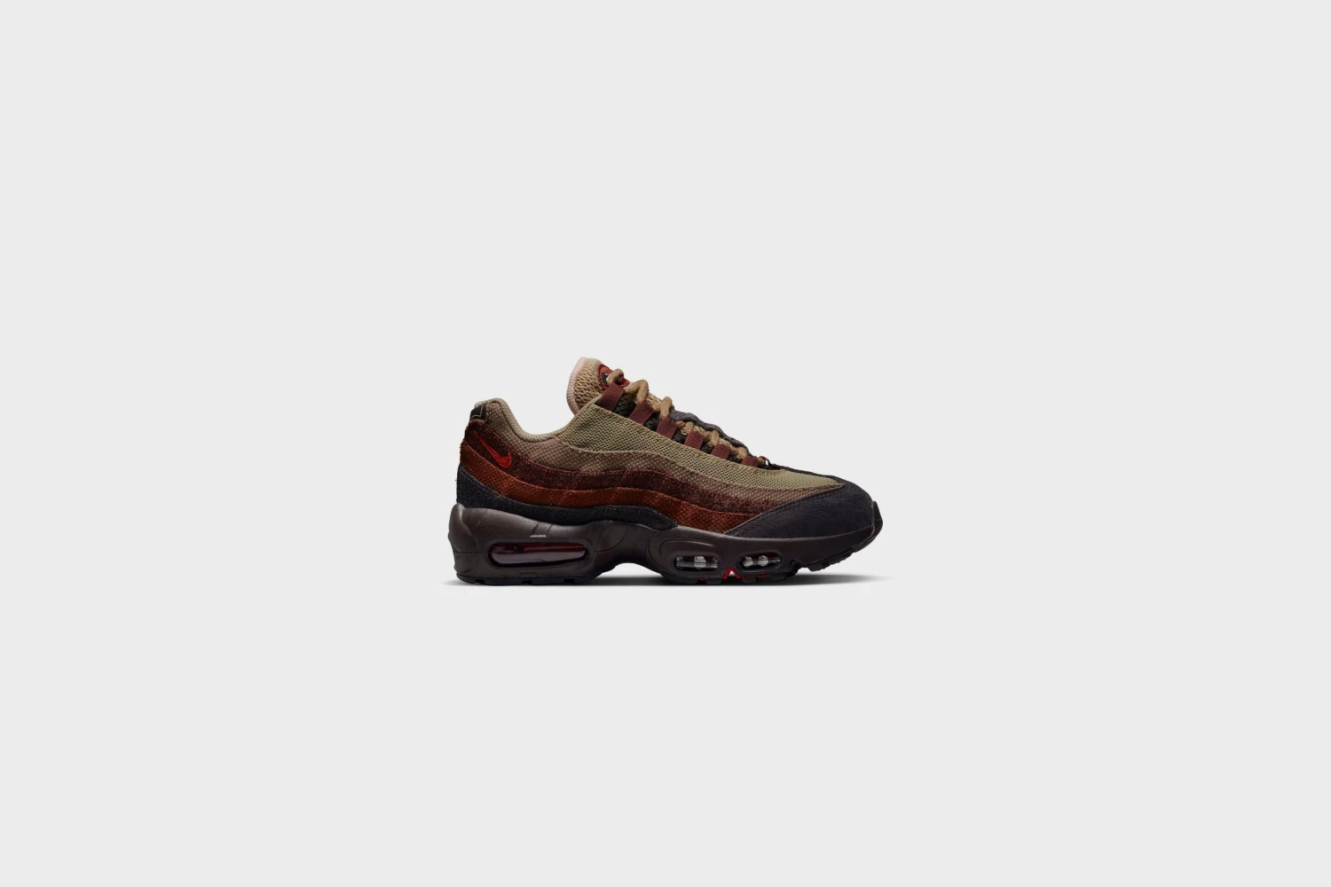 WMNS Nike Air Max 95 (Brown Basalt/University Red) 6 WMNS Nike Air Max 95 (Brown Basalt/University Red) - Image 4