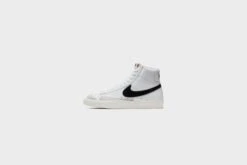 WMNS Nike Blazer Mid ‘77 (White/Black-Sail)