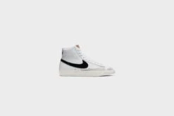 WMNS Nike Blazer Mid ‘77 (White/Black-Sail) 15 WMNS Nike Blazer Mid ‘77 (White/Black-Sail) -Street Sneaker Shop WMNSNikeBlazerMid 77 White Black Sail CZ1055 1004