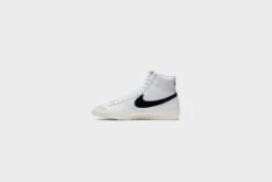 WMNS Nike Blazer Mid ‘77 (White/Black-Sail) 16 WMNS Nike Blazer Mid ‘77 (White/Black-Sail) -Street Sneaker Shop WMNSNikeBlazerMid 77 White Black Sail CZ1055 1005