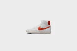 WMNS Nike Blazer Mid '77 (White/Mantra Orange-Sail)