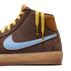 WMNS Nike SB Bruin Hi PRM WSS (Lt Chocolate/Light Blue) 26 WMNS Nike SB Bruin Hi PRM WSS (Lt Chocolate/Light Blue) -Street Sneaker Shop WMNSNikeSBBruinHiPRMWSS LtChocolate LightBlue DX4325 20011